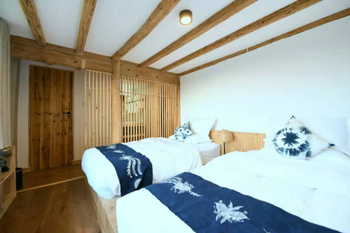 �й����ǰ�������䲥�֡�����ʽ����ƶ����